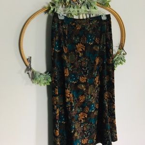 Christopher & Banks//Floral skirt💛💙🤎